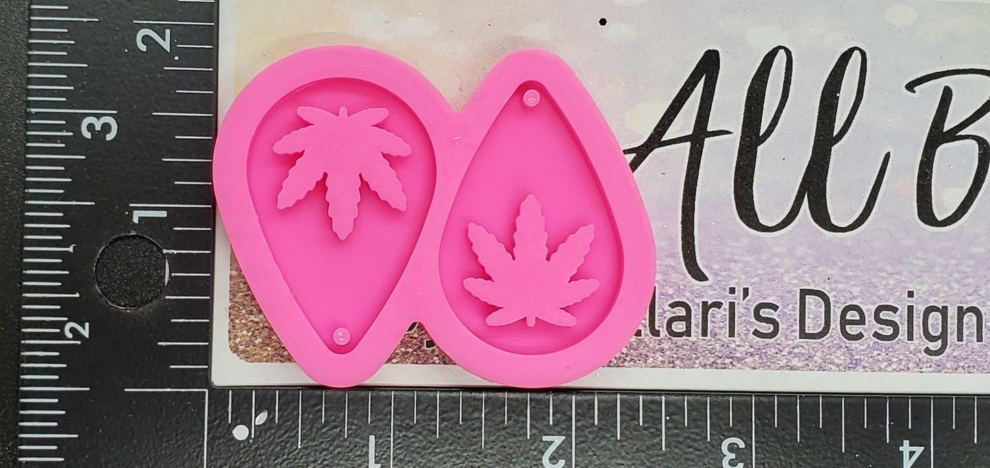 Cannabis (Hemp) small drop earring silicone mold